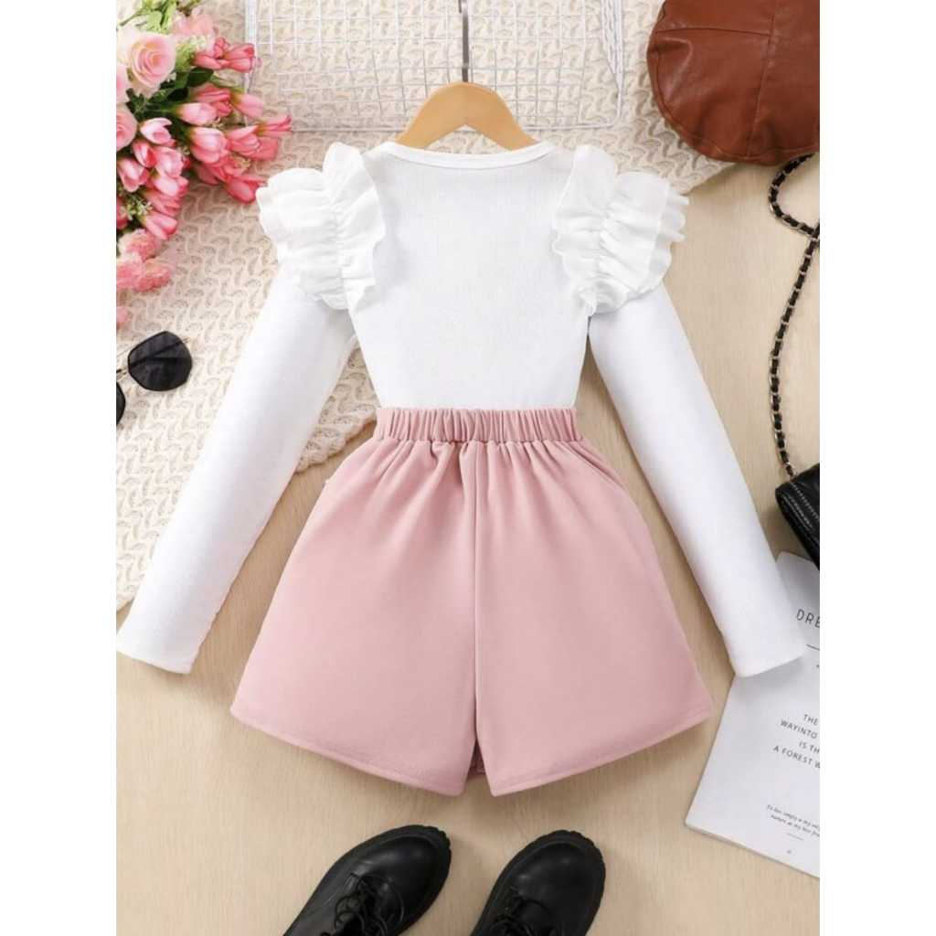 Short Saia em Suede + Blusa Ribana/Canelada